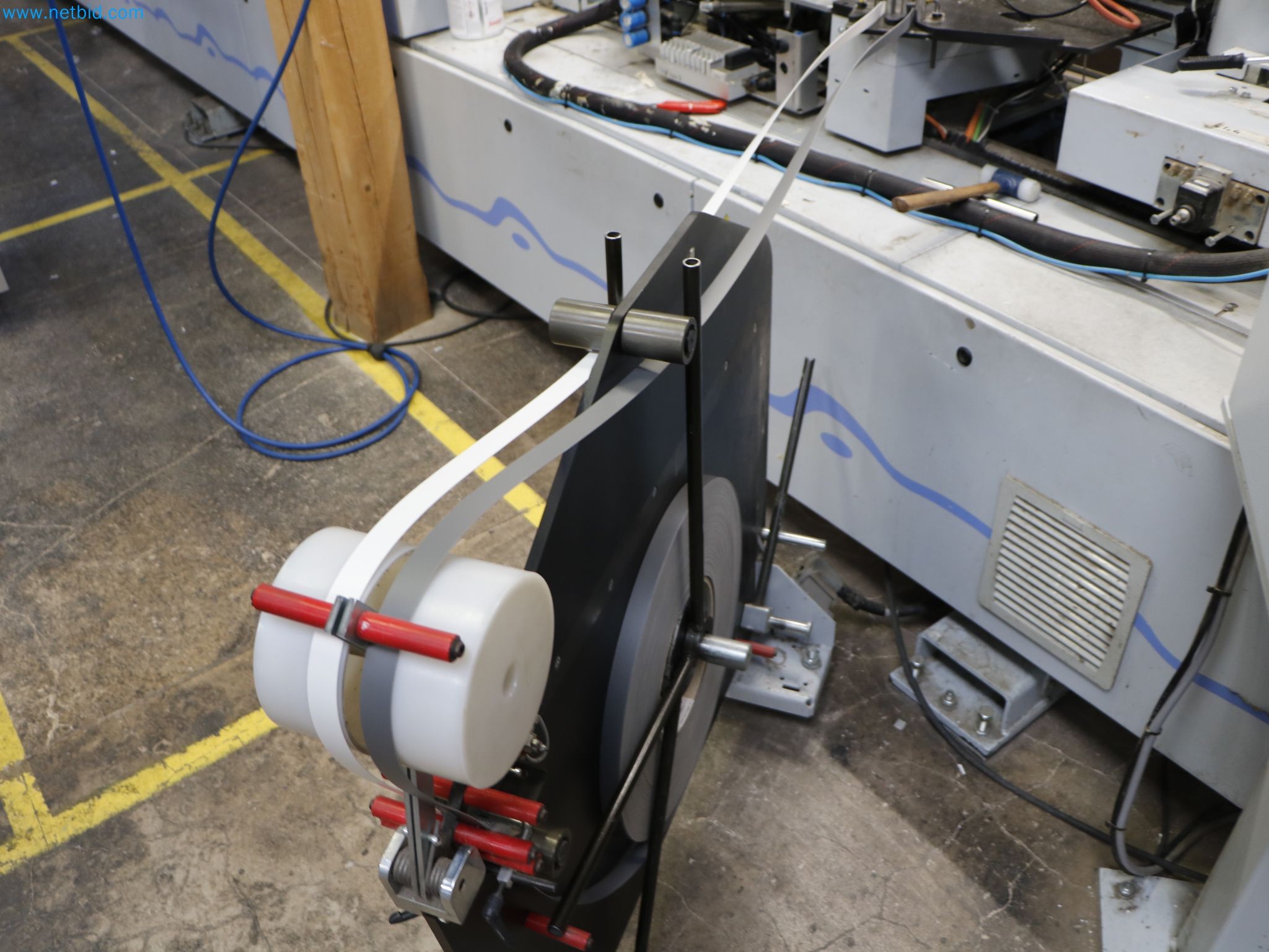 HOMAG KAL370 Edge Banding Machine with Workpiece Return System-10