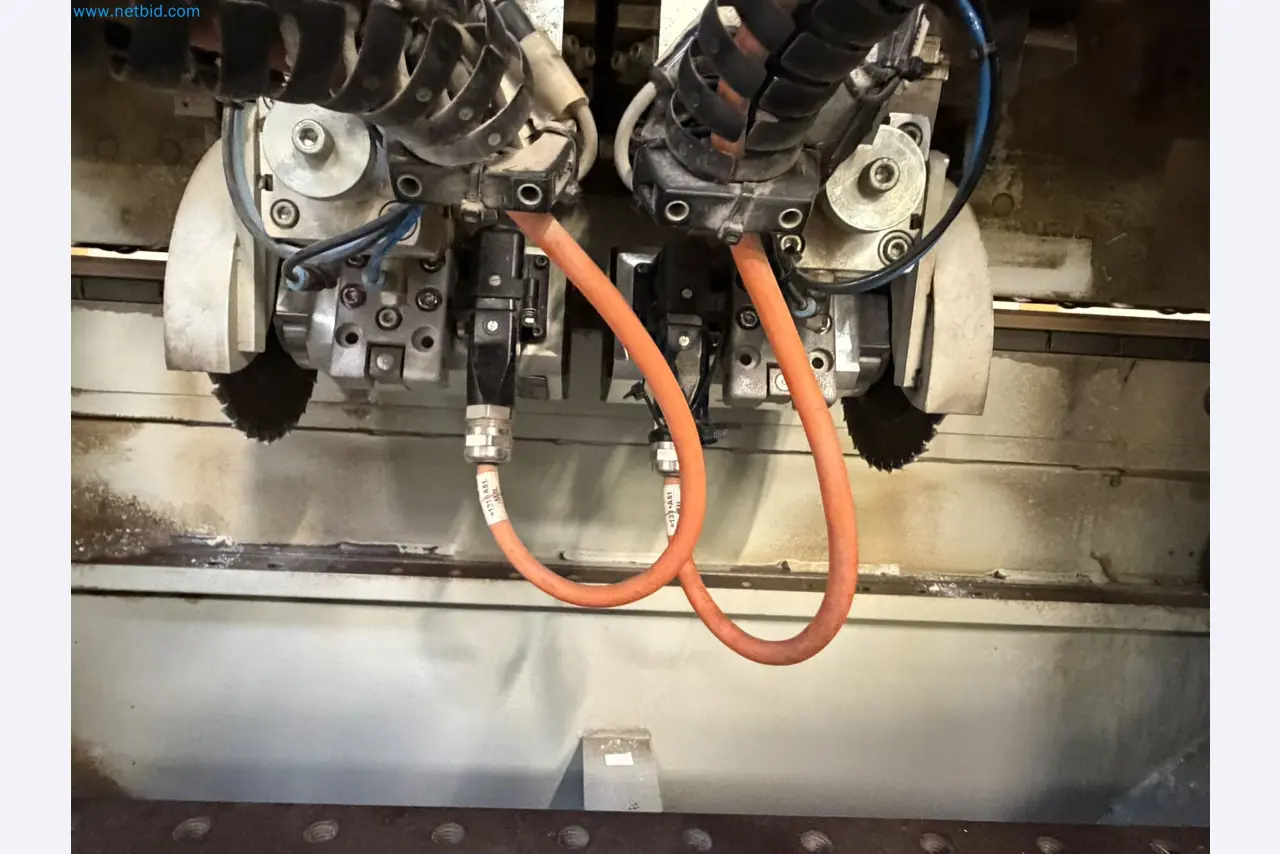 HOMAG KAL370 Edge Banding Machine with Workpiece Return System-17
