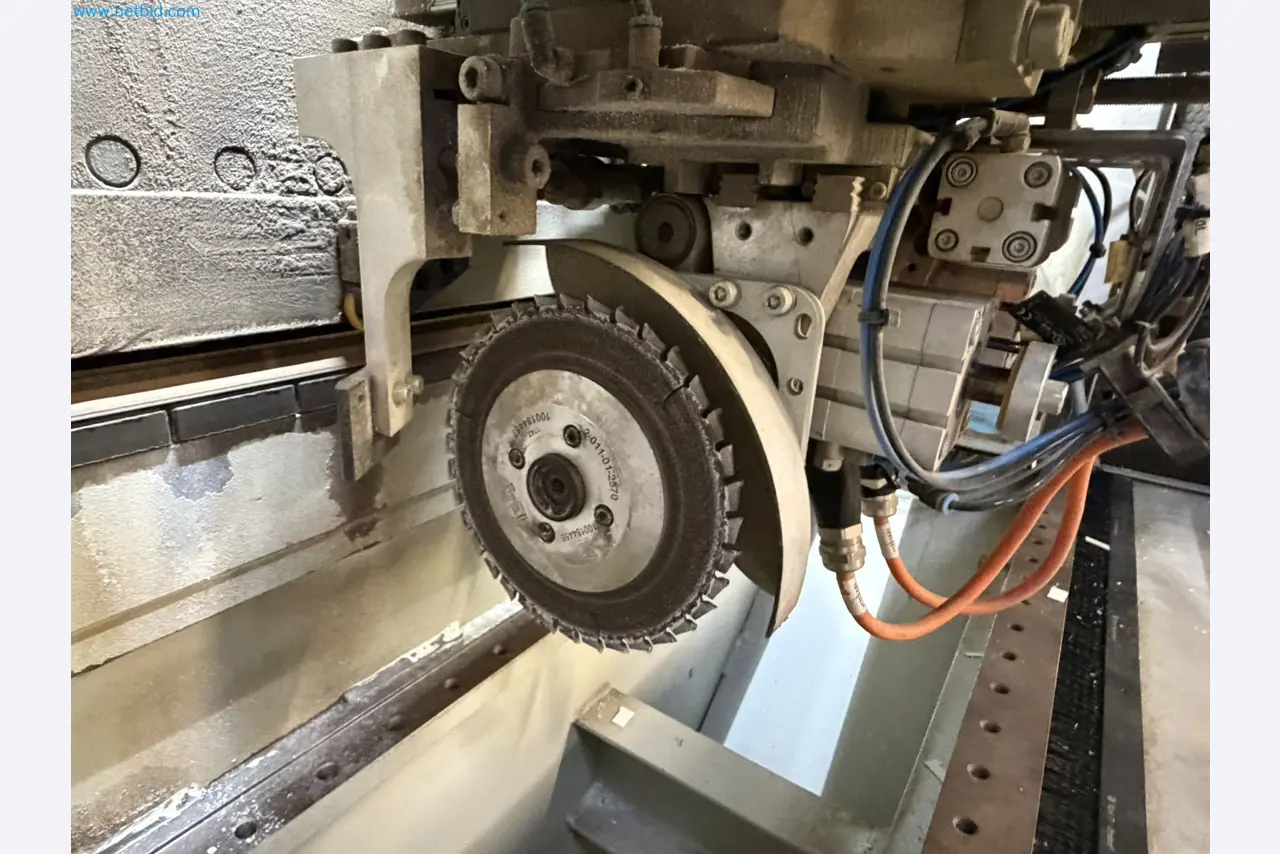 HOMAG KAL370 Edge Banding Machine with Workpiece Return System-19
