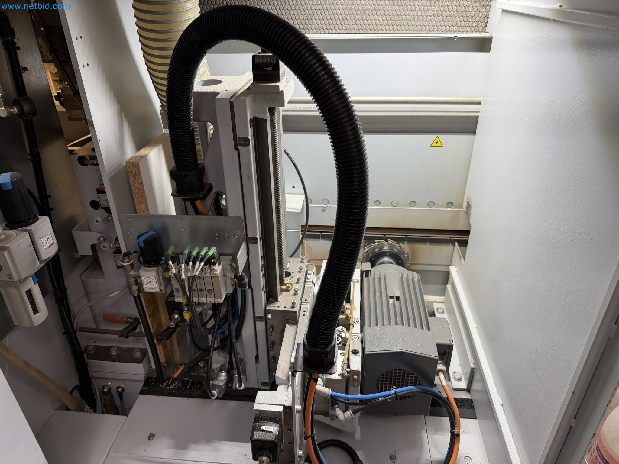 HOMAG KAL370 Edge Banding Machine with Workpiece Return System-37