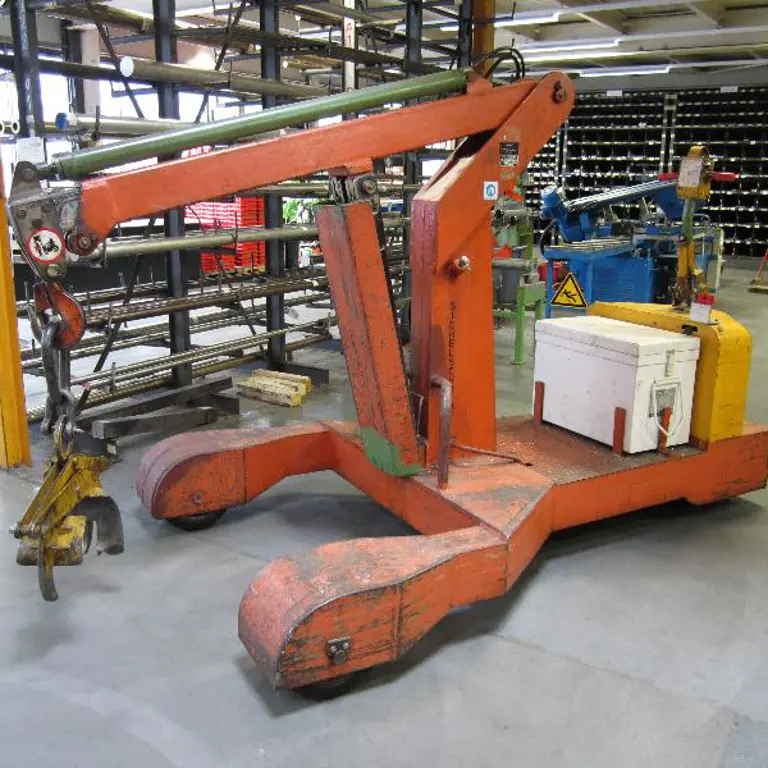 Sichelschmidt MÜCKE 3000 Deichsel-Werkstattkran Sichelschmidt MÜCKE 3000