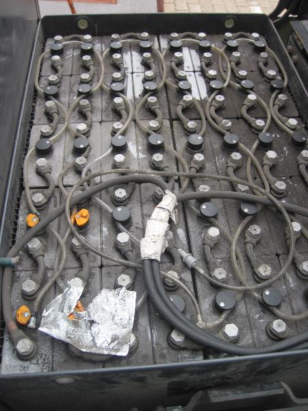 Gepflegte Flurförderfahrzeuge-14