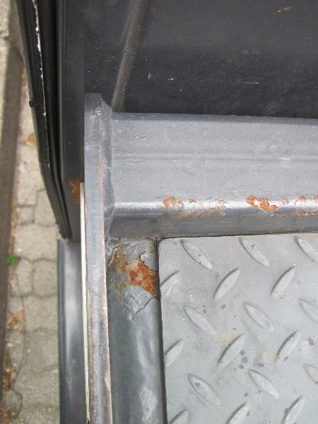 Gepflegte Flurförderfahrzeuge-13