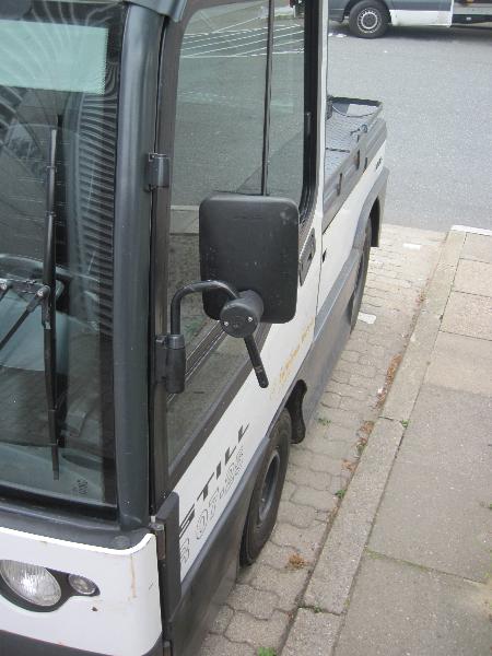 Gepflegte Flurförderfahrzeuge-3