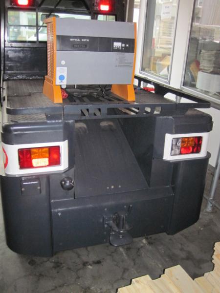 Gepflegte Flurförderfahrzeuge-3