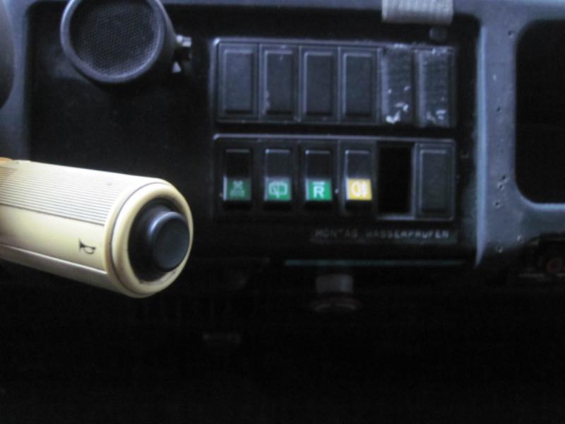 Gepflegte Flurförderfahrzeuge-7