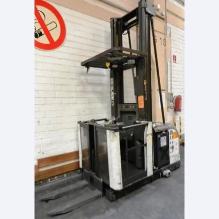 Gepflegte Flurförderfahrzeuge-2