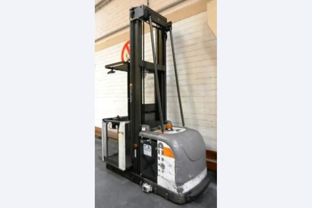 Gepflegte Flurförderfahrzeuge-3