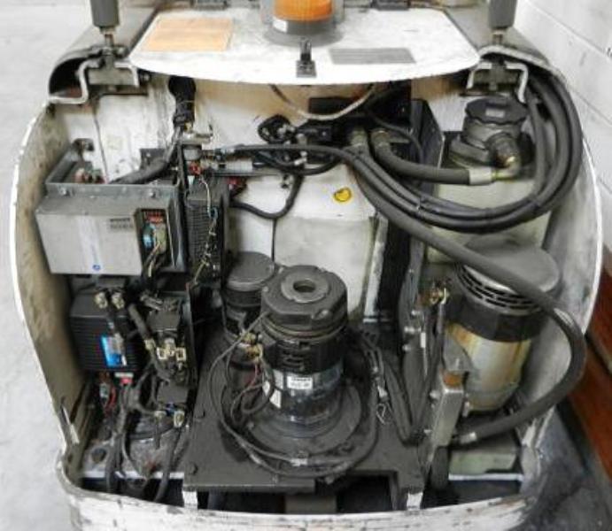 Gepflegte Flurförderfahrzeuge-4