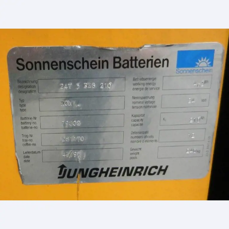 Well-maintained electric transport vehicles-5