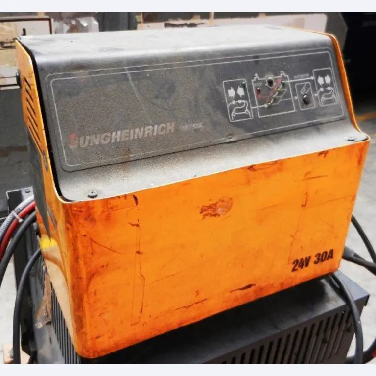 Well-maintained electric transport vehicles-8