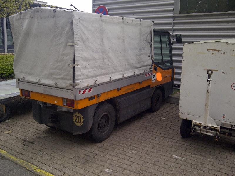 Gepflegte Flurförderfahrzeuge-1