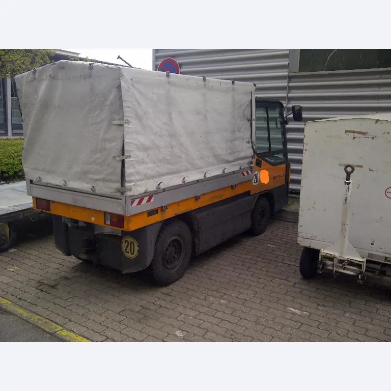 Gepflegte Flurförderfahrzeuge-1