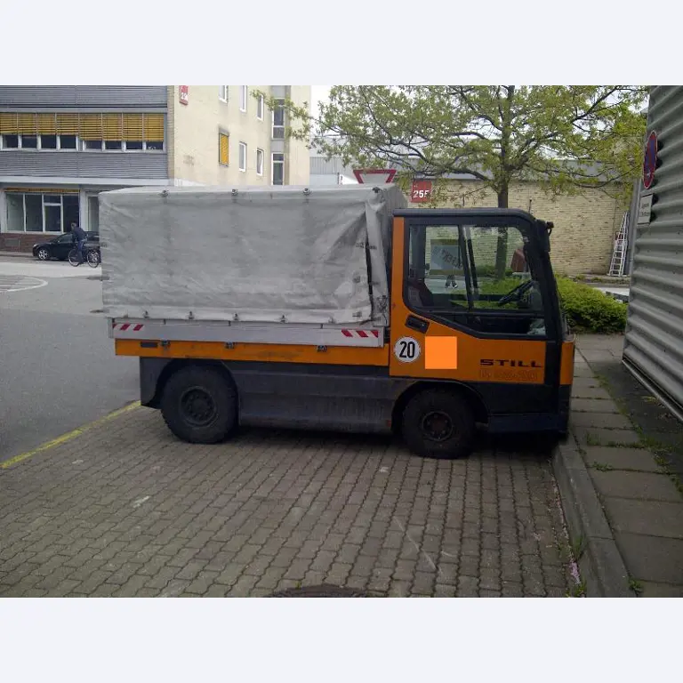 Gepflegte Flurförderfahrzeuge-3