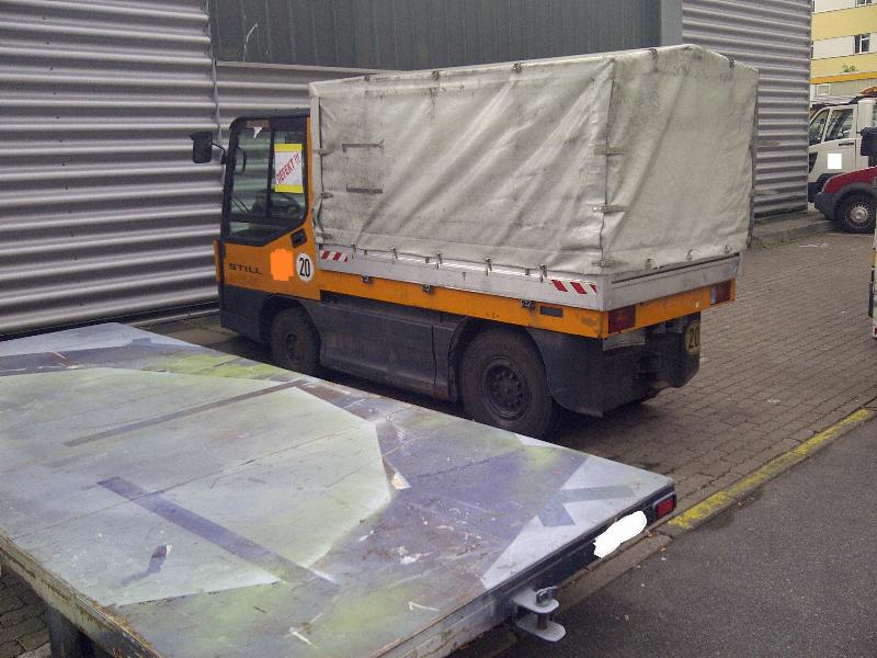 Gepflegte Flurförderfahrzeuge-13