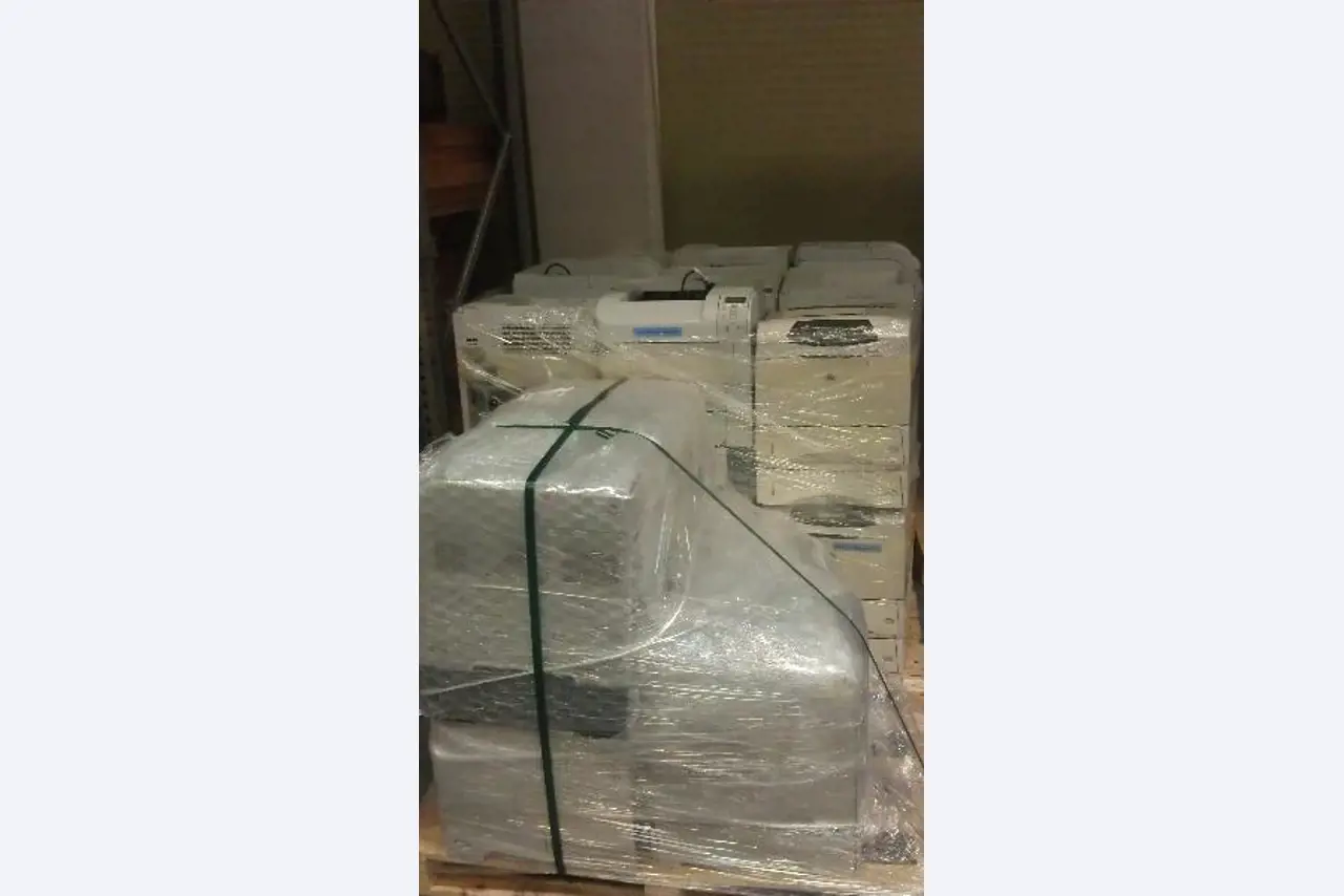 Gepflegte Flurförderfahrzeuge-2