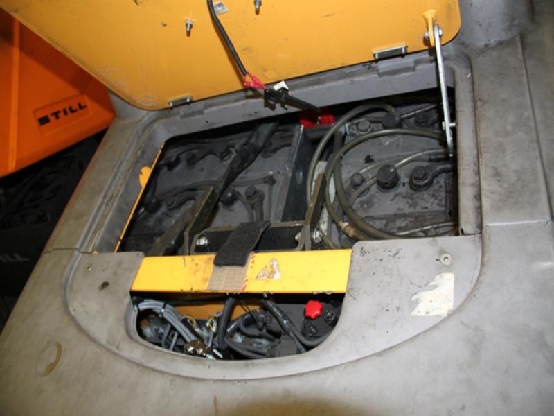 Des chariots de manutention bien entretenus-4