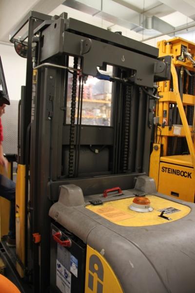 Des chariots de manutention bien entretenus-8