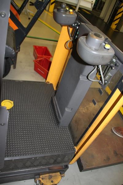 Des chariots de manutention bien entretenus-11