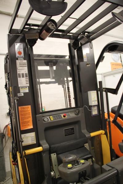 Des chariots de manutention bien entretenus-13