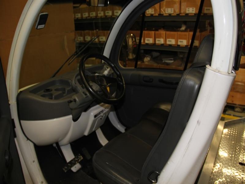 Gepflegte Flurförderfahrzeuge-8