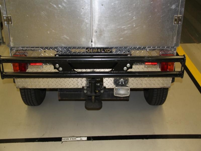 Gepflegte Flurförderfahrzeuge-12