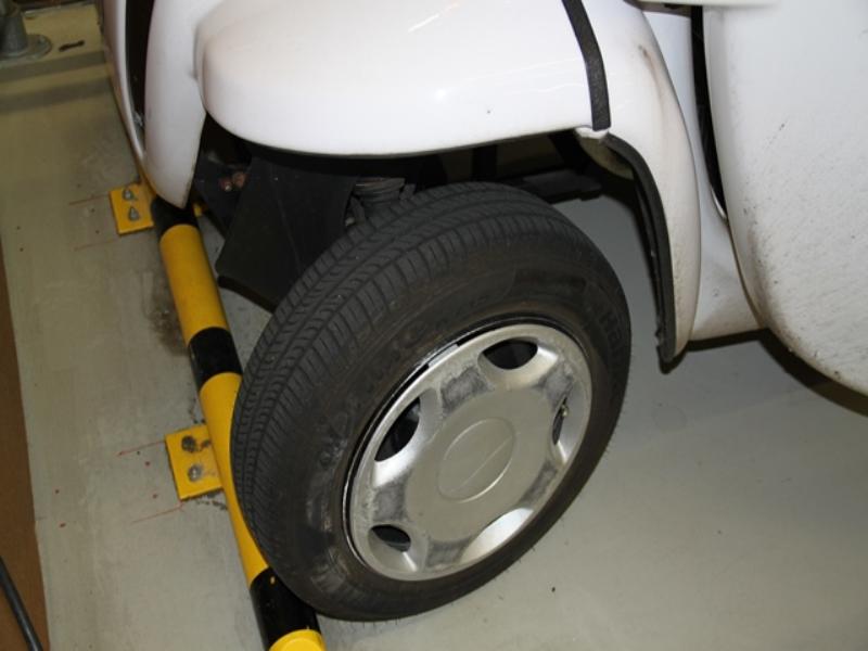 Gepflegte Flurförderfahrzeuge-13