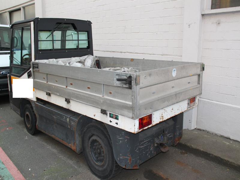 Gepflegte Flurförderfahrzeuge-3