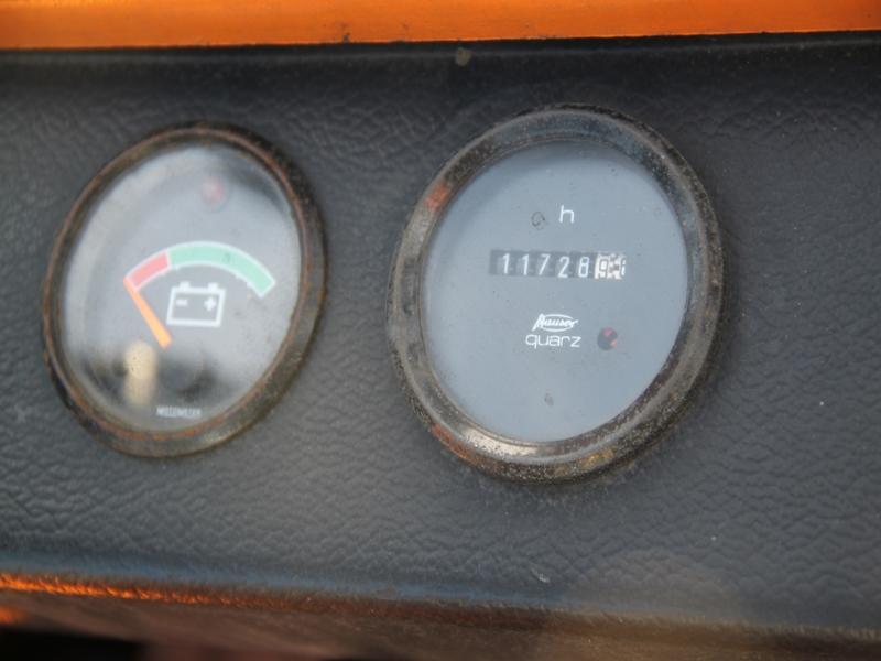 Gepflegte Flurförderfahrzeuge-6