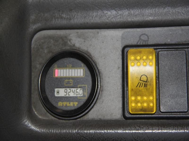 Gepflegte Flurförderfahrzeuge-12