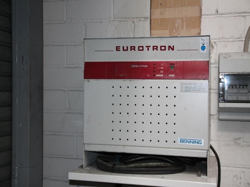 Gepflegte Flurförderfahrzeuge-13