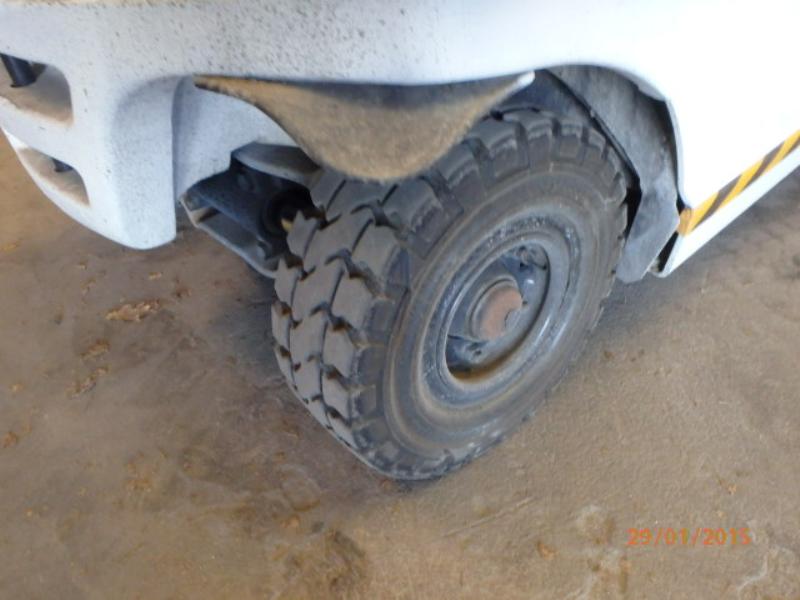 Gepflegte Flurförderfahrzeuge-9