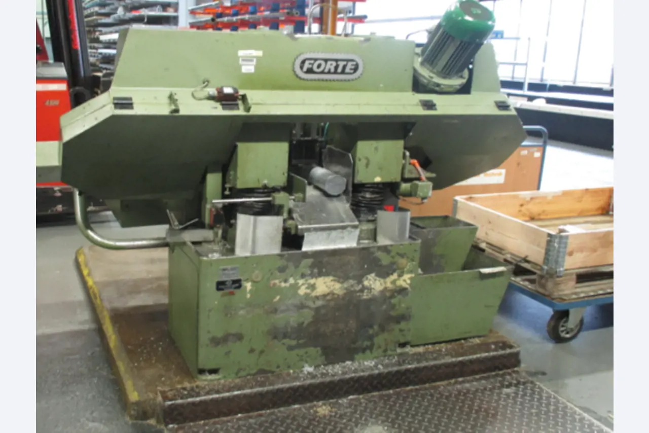 Gepflegte Flurförderfahrzeuge-8