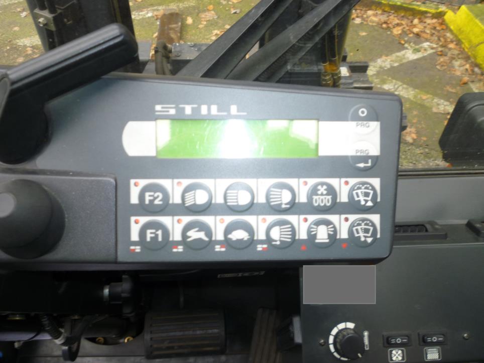 Gepflegte Flurförderfahrzeuge-6