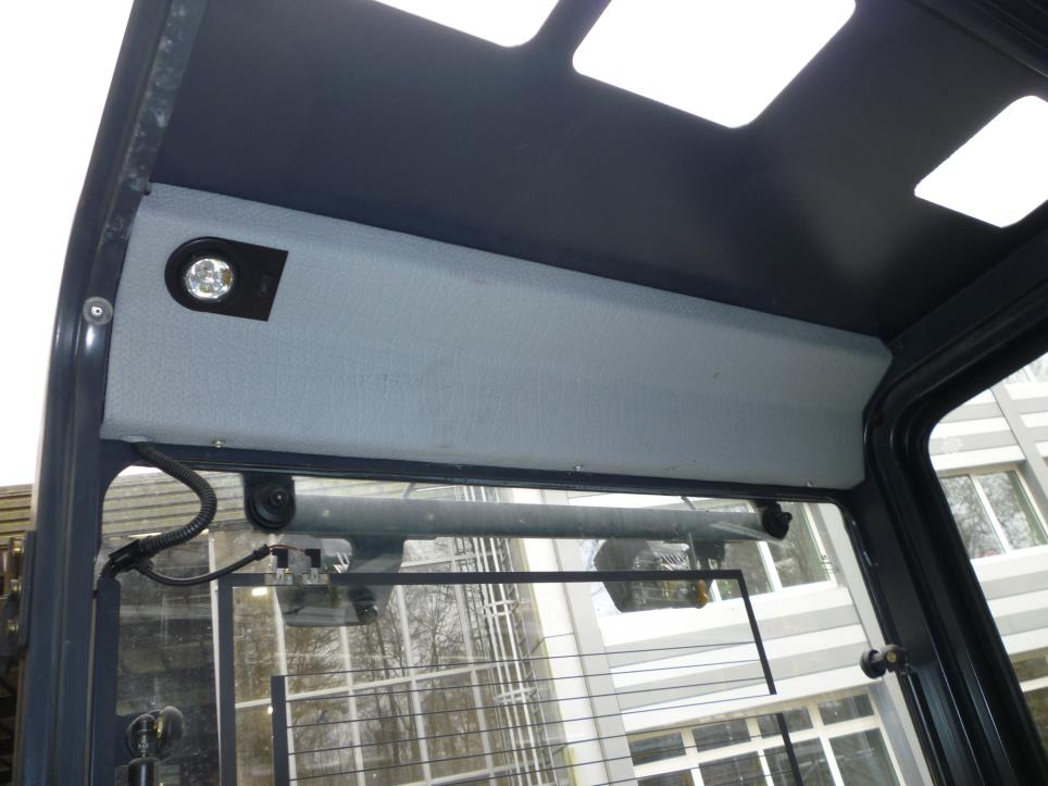 Gepflegte Flurförderfahrzeuge-8