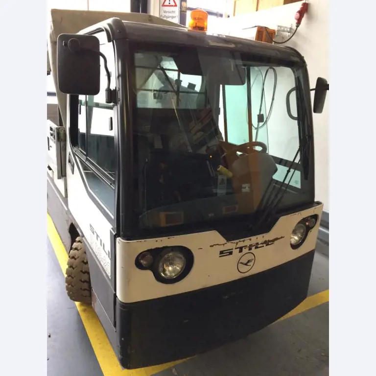 Gepflegte Flurförderfahrzeuge-2