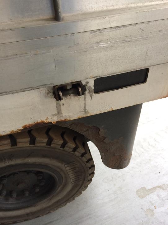 Gepflegte Flurförderfahrzeuge-8