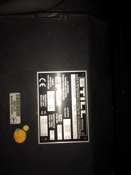 Gepflegte Flurförderfahrzeuge-12