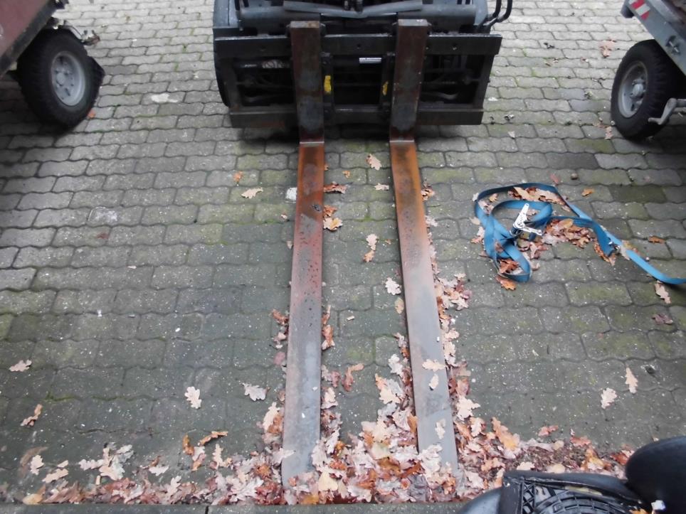 Gepflegte Flurförderfahrzeuge-5