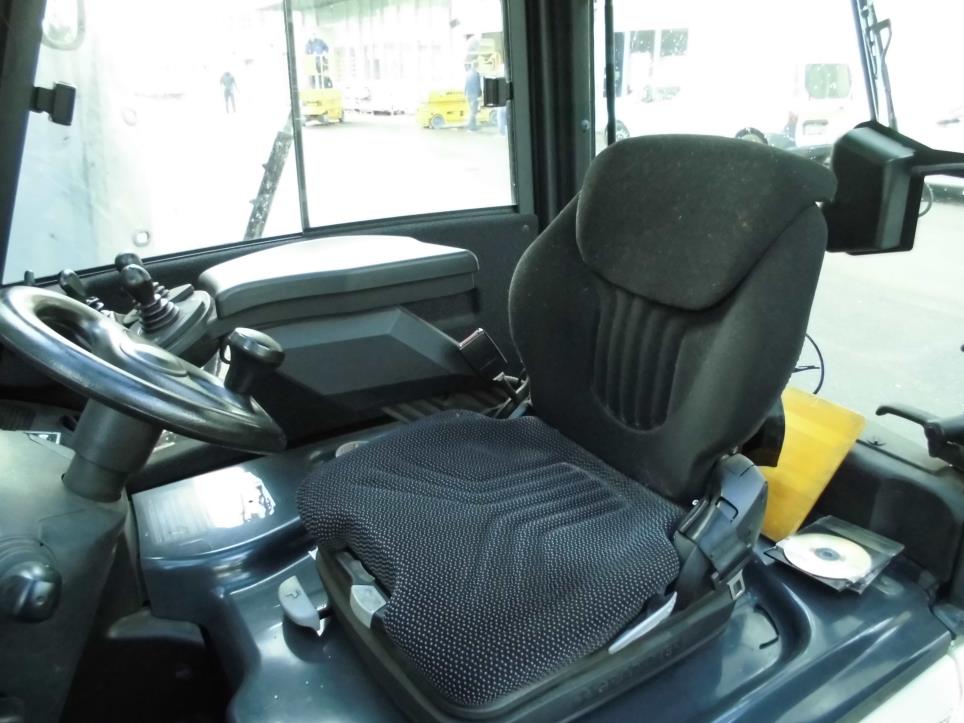 Gepflegte Flurförderfahrzeuge-10