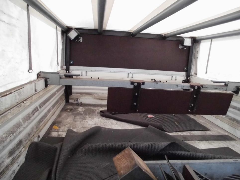 Gepflegte Flurförderfahrzeuge-9