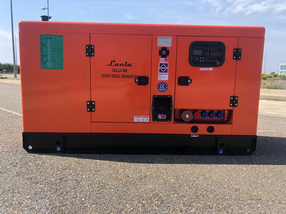 Mini excavators and generators, LUCLA -1