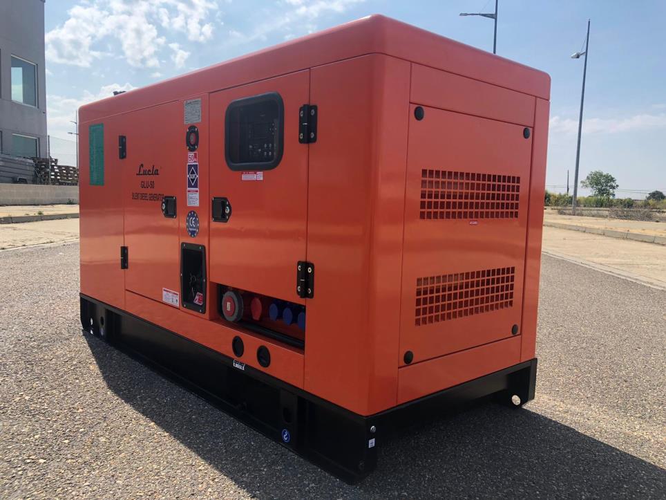 Mini excavators and generators, LUCLA -7