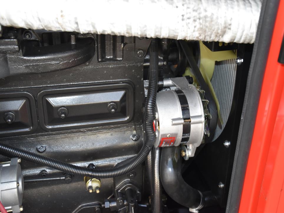 Minibagger und Stromgeneratoren, LUCLA-8