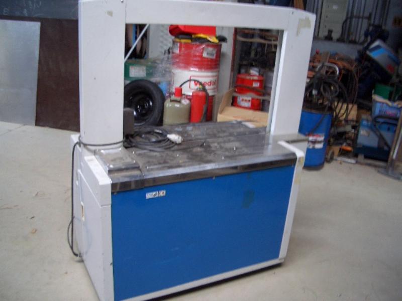 Reifenmontage- und Verpackungsmaschinen-1