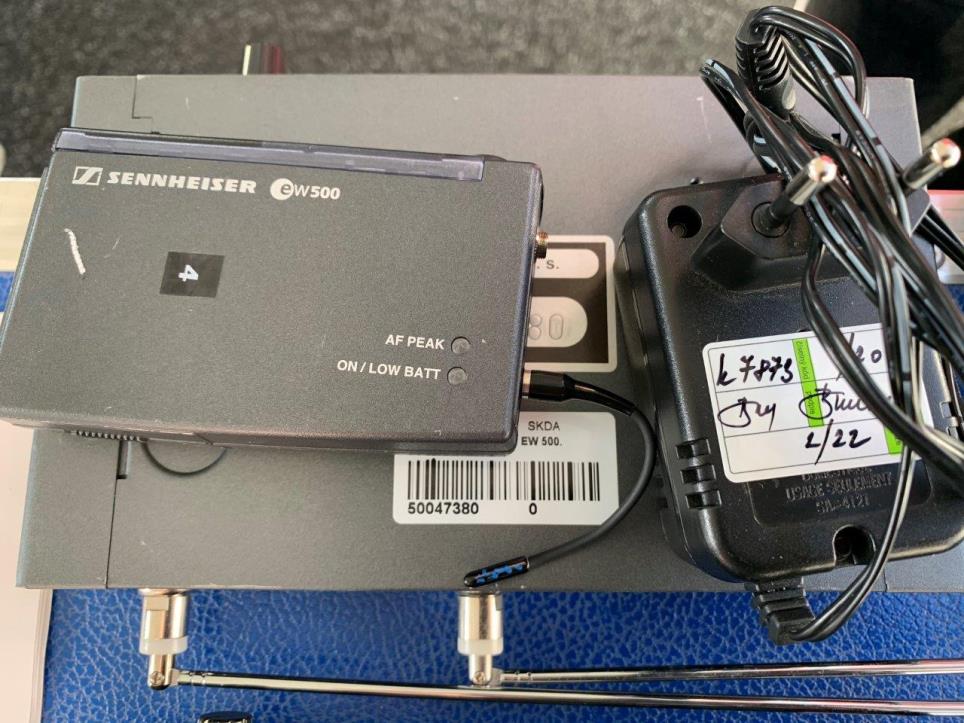 Matériel d'exploitation et de bureau-17