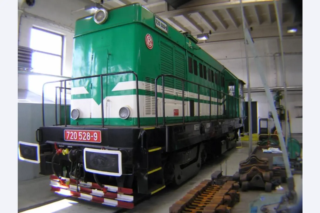 3 locomotieven-2