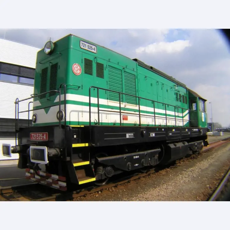 3 locomotives -2