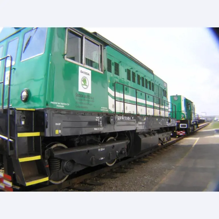 3 locomotives -31