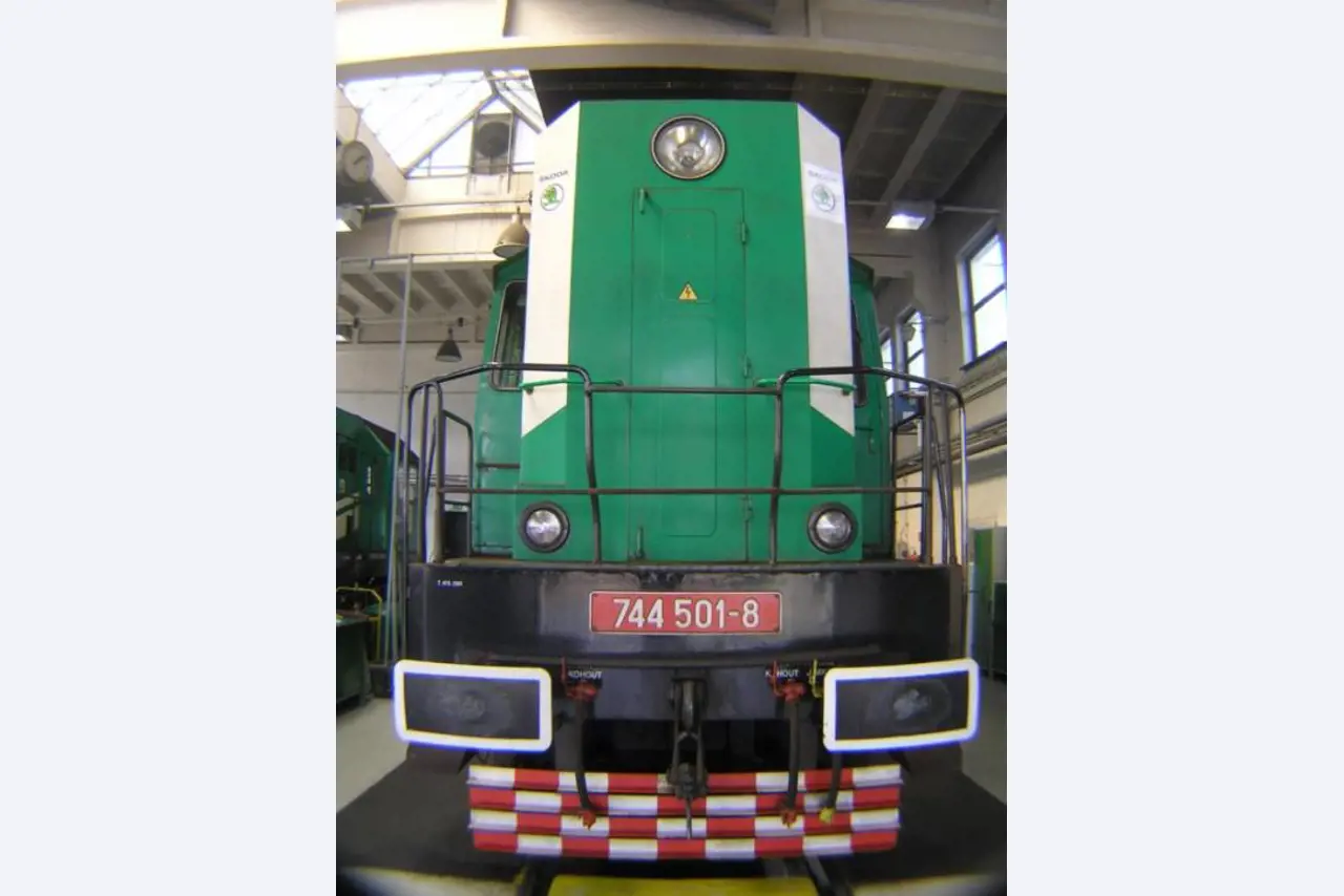 3 locomotieven-1